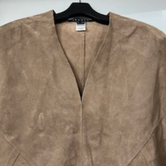 Theory Suede Poncho - Picture 7 of 8